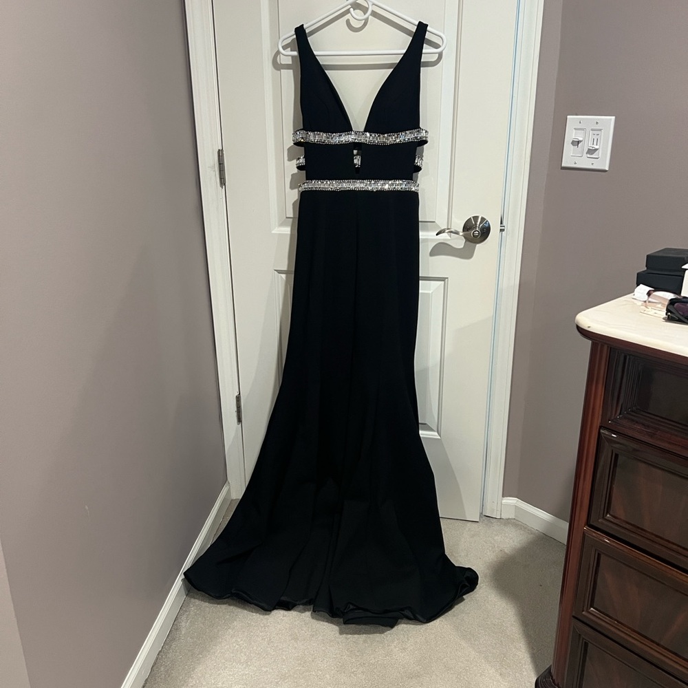 Sherri Hill Atelier couture Black Gown with Silver Embellishments NWOT